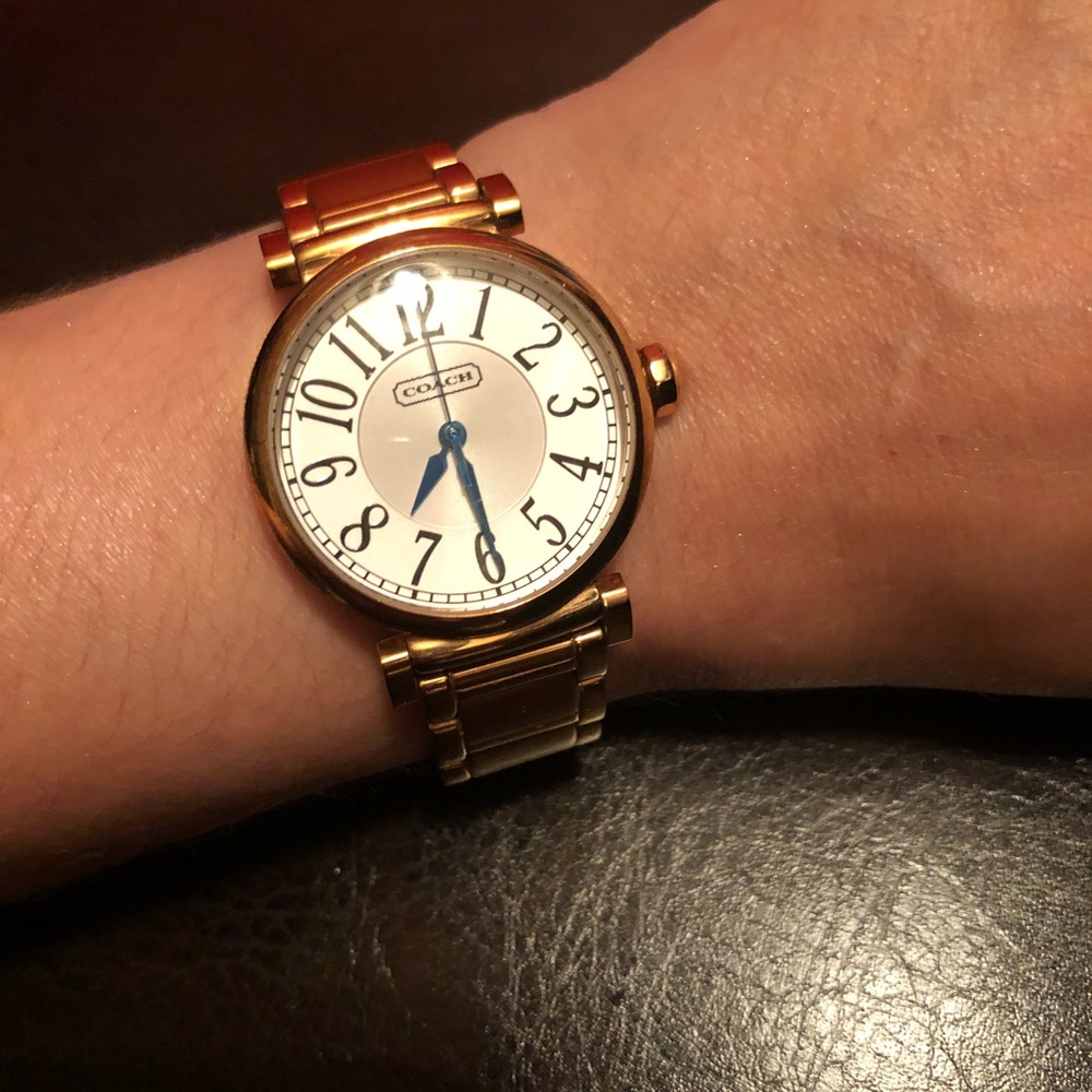 Classy Watch - image 2